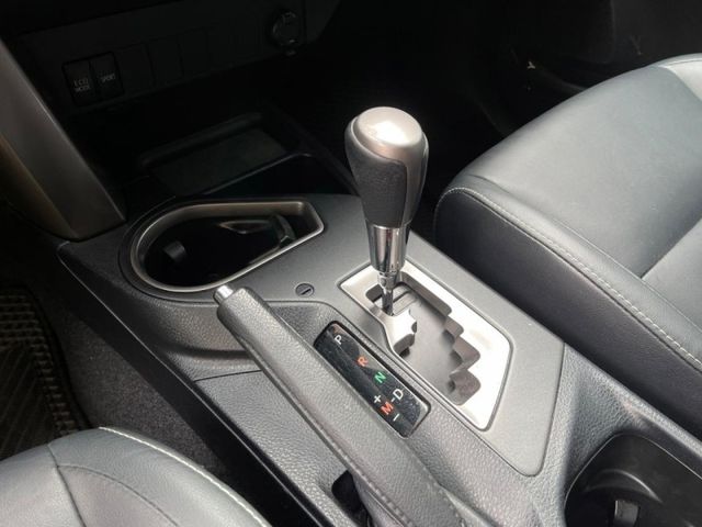 Toyota  RAV4  第5張相片