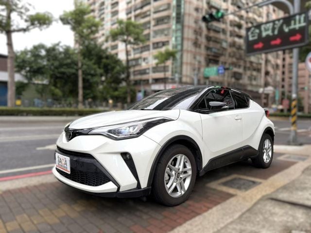 Toyota  C-HR C  第1張相片
