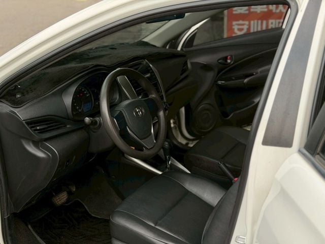 Toyota  Vios  第3張相片