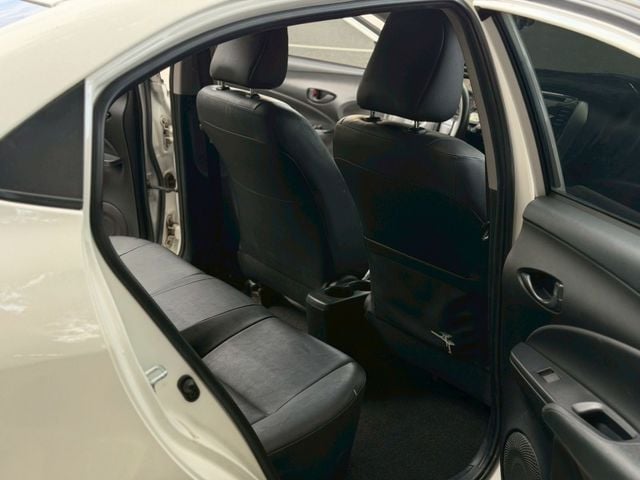Toyota  Vios  第7張相片