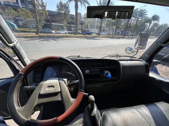 Mitsubishi  Canter  第2張相片
