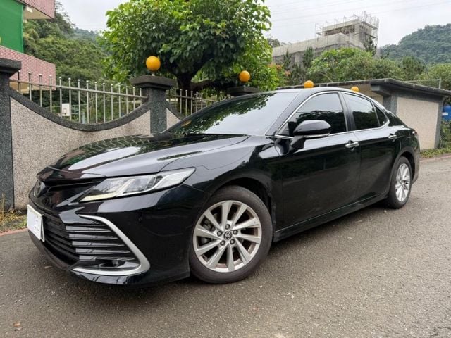 Toyota  Camry  第2張相片