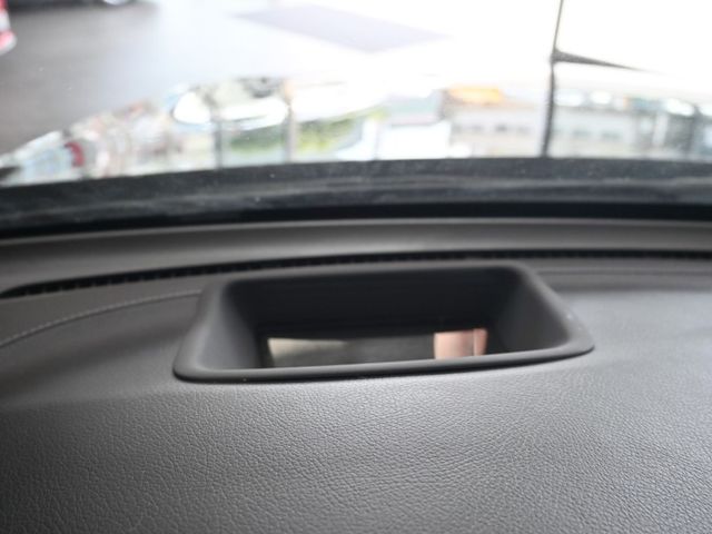 Mercedes-Benz/賓士 GLC300  第14張相片