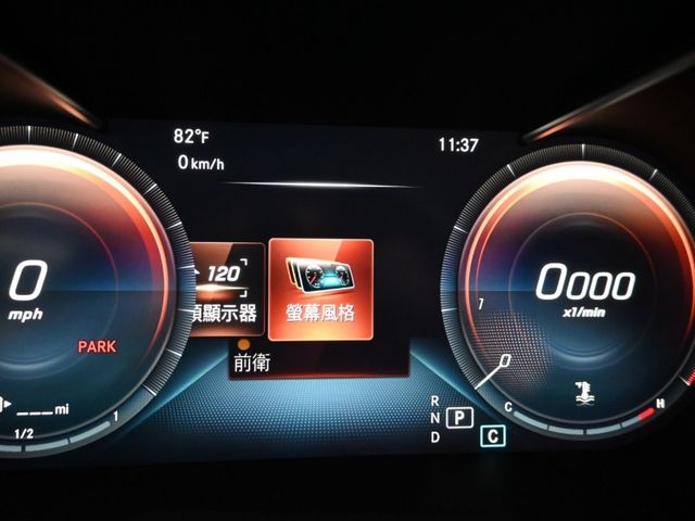 Mercedes-Benz/賓士 GLC300  第16張相片