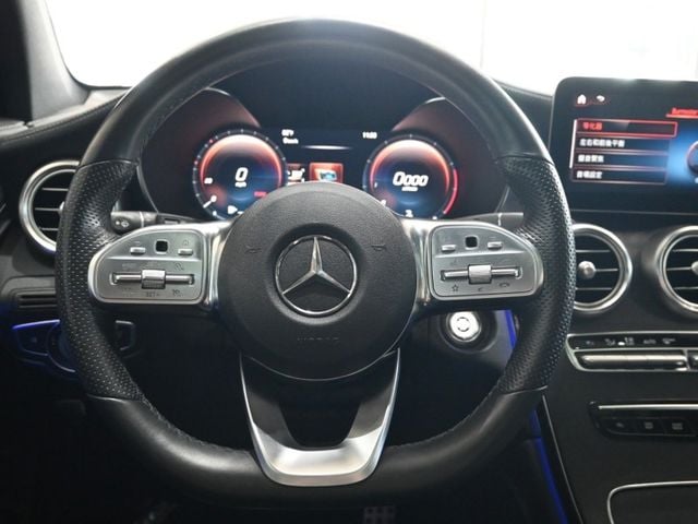 Mercedes-Benz/賓士 GLC300  第17張相片