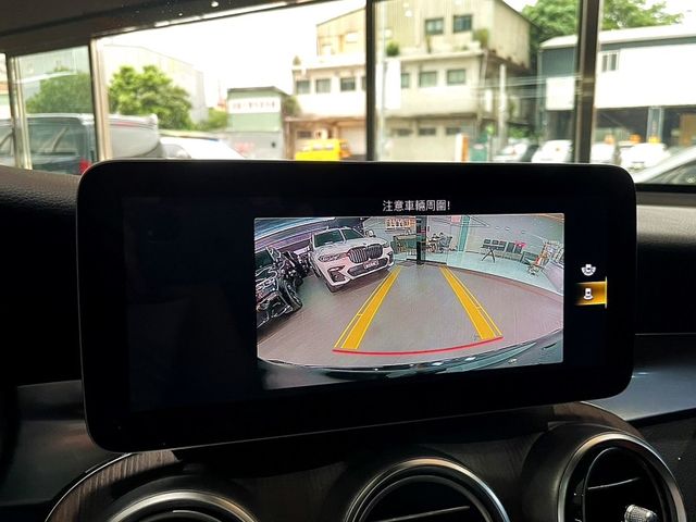 Mercedes-Benz/賓士 GLC300  第18張相片