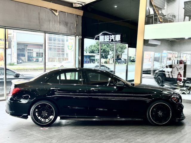 Mercedes-Benz/賓士 C300  第5張相片