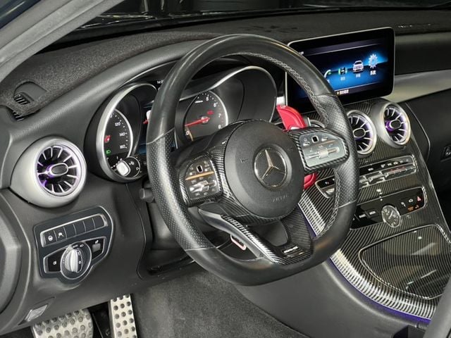 Mercedes-Benz/賓士 C300  第15張相片
