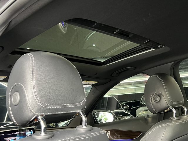 Mercedes-Benz/賓士 C300  第17張相片