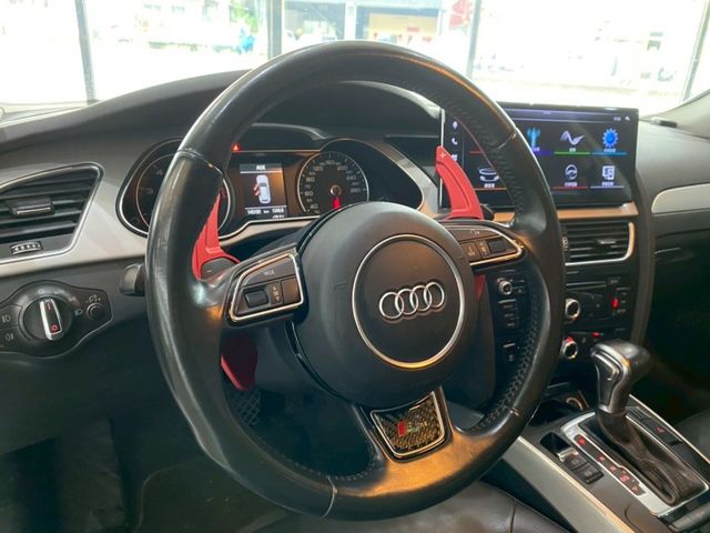 Audi A4  第13張相片