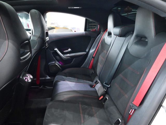 Mercedes-Benz/賓士 CLA45 AMG  第6張相片