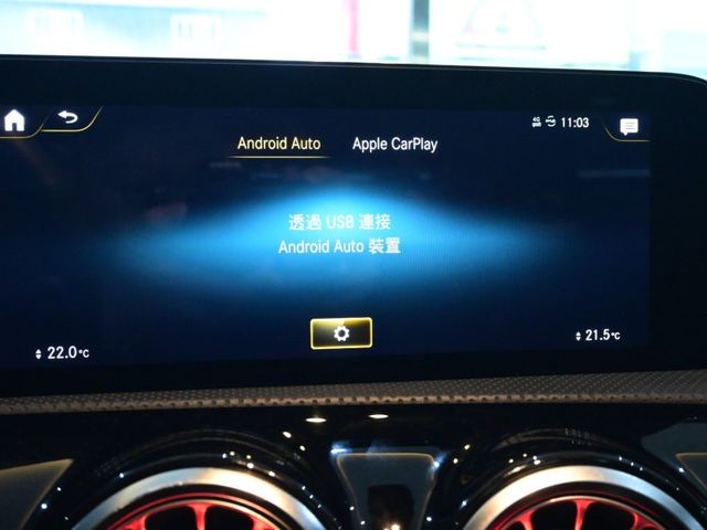 Mercedes-Benz/賓士 CLA45 AMG  第15張相片