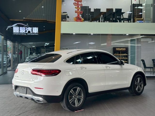 Mercedes-Benz/賓士   第8張相片