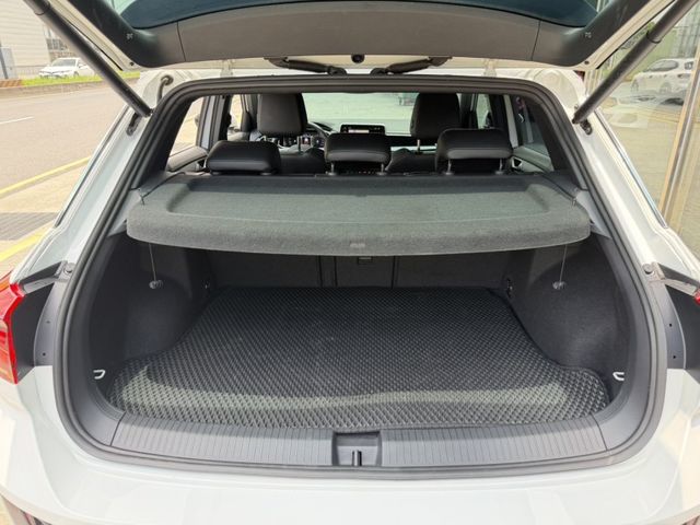 Volkswagen 福斯 T-Roc  第18張相片