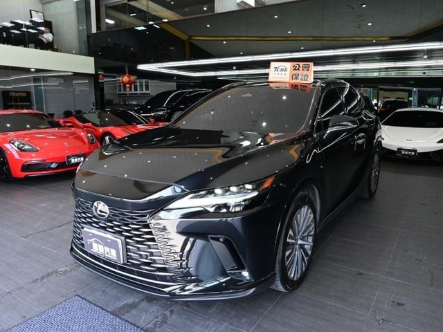 Lexus RX  第4張相片