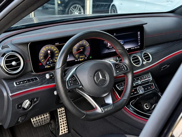Mercedes-Benz/賓士 E-CLASS  第3張相片