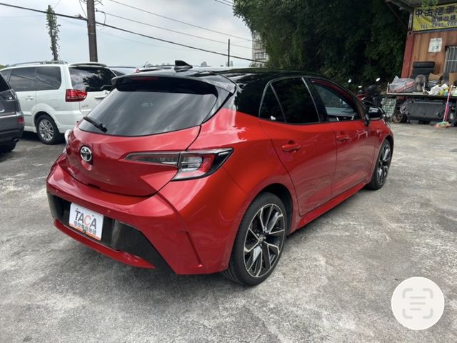 Toyota  Auris  第2張相片