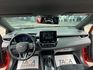 Toyota  Auris  第6張縮圖