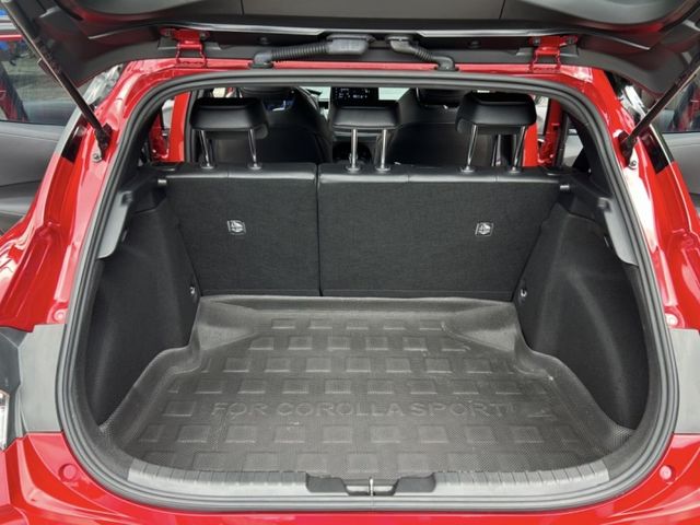 Toyota  Auris  第9張相片