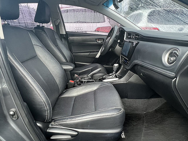 Toyota ALTIS  第1張相片