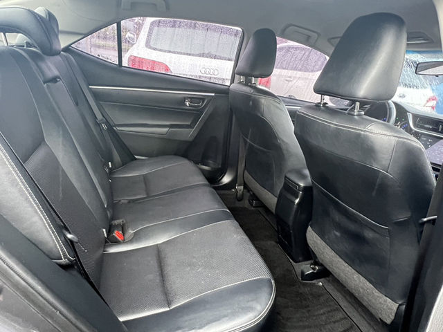 Toyota ALTIS  第2張相片