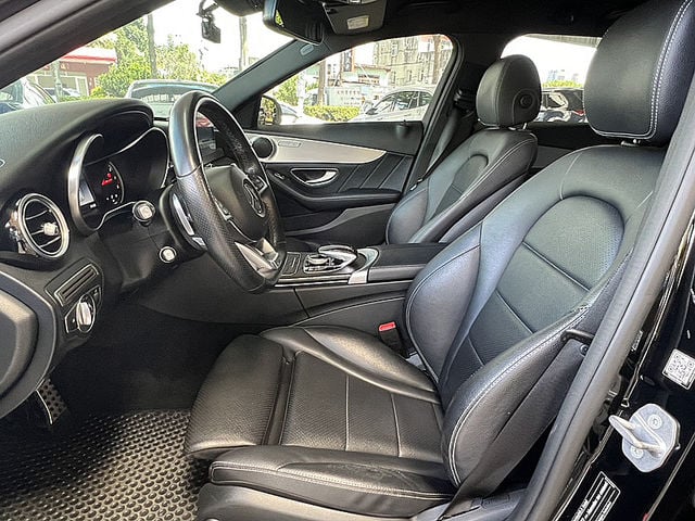 Mercedes-Benz/賓士 C250  第10張相片