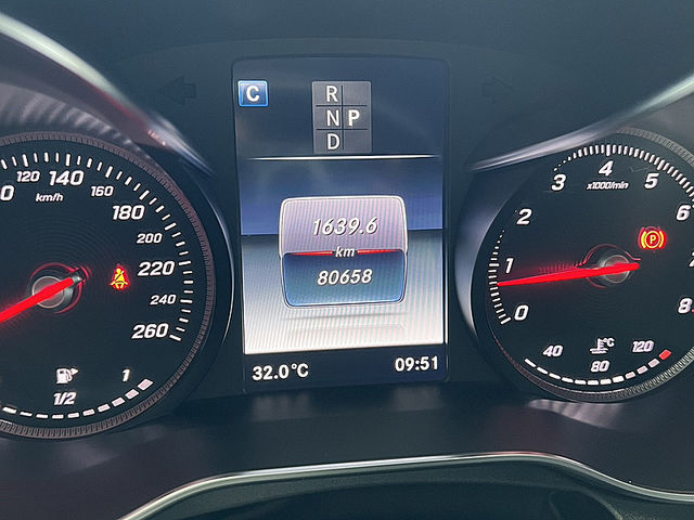 Mercedes-Benz/賓士 C250  第14張相片