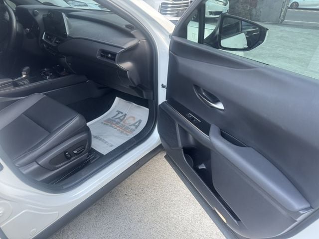 Lexus  UX250h 2024 Lexus UX 300h 豪  第7張相片
