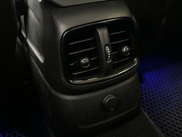 MINI  Countryman  第12張相片