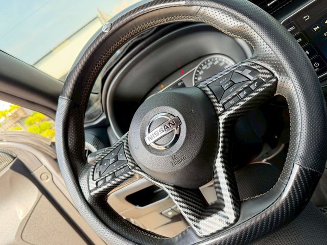 好停車、好保養、省油、外型又有休旅感的代步車，這台 Nissan Kicks 很適合。  第8張相片