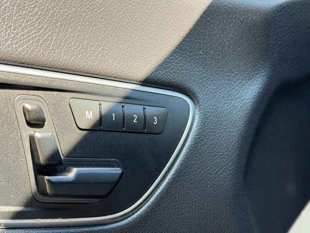 SUM嚴選認證車 BENZ CLA45 AMG 2015年｜全車原版件、2.0渦輪增壓｜經典性能鋼砲 預約賞車！  第9張相片