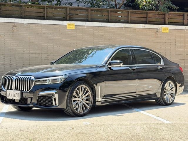 SUM認證車＋三大保證！BMW 750Li G12 4WD｜實車實價 旗艦配備大空間｜歡迎現場試駕  第1張相片