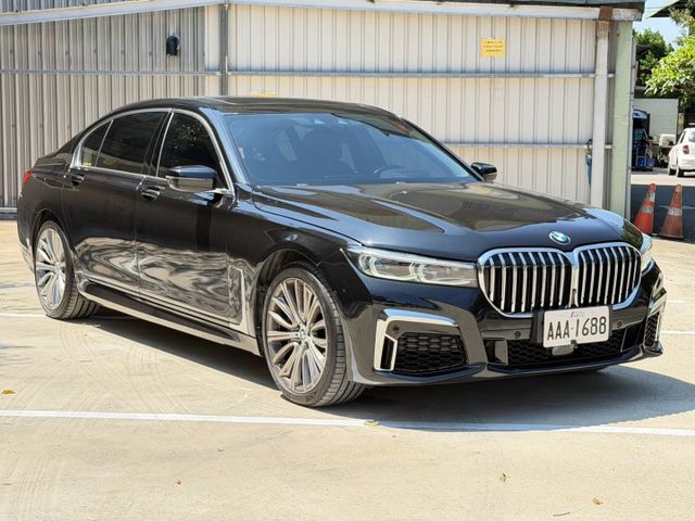 SUM認證車＋三大保證！BMW 750Li G12 4WD｜實車實價 旗艦配備大空間｜歡迎現場試駕  第2張相片