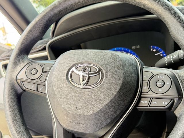 全車原漆原版件＋五大保證！2023年 COROLLA CROSS 1.8 Hybrid｜實車實價 熱門國民油電休旅  第10張相片