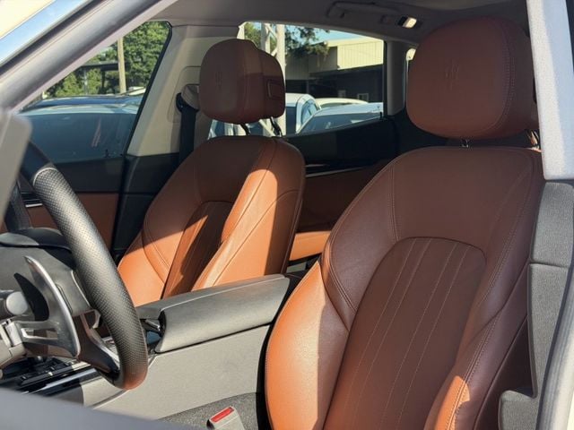 Maserati 瑪莎拉蒂 Levante  第7張相片