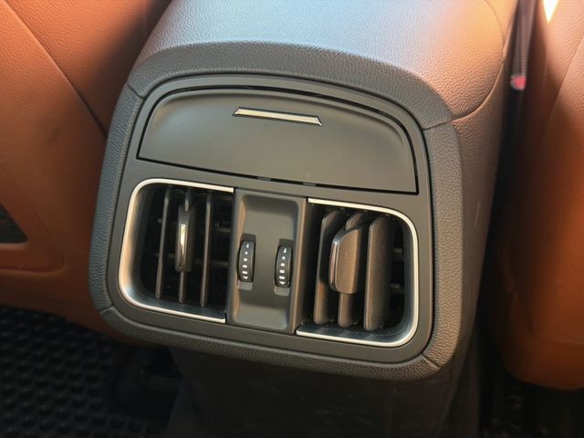 Maserati 瑪莎拉蒂 Levante  第13張相片