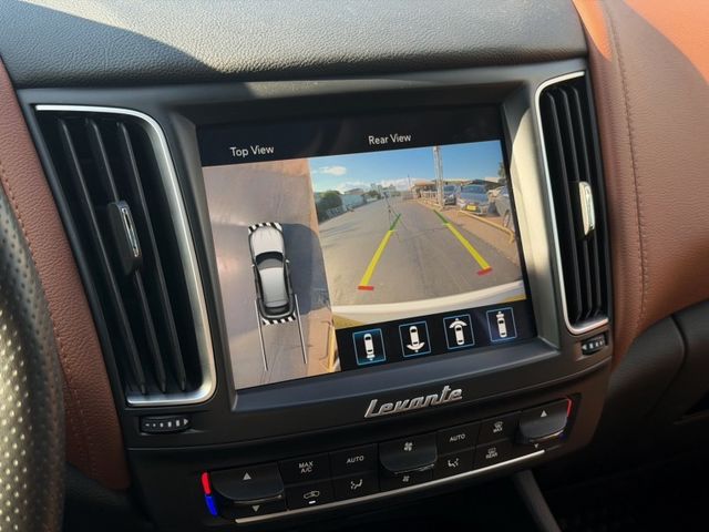 Maserati 瑪莎拉蒂 Levante  第18張相片