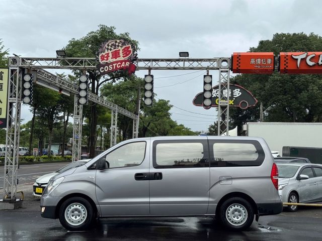 Hyundai Starex  第2張相片