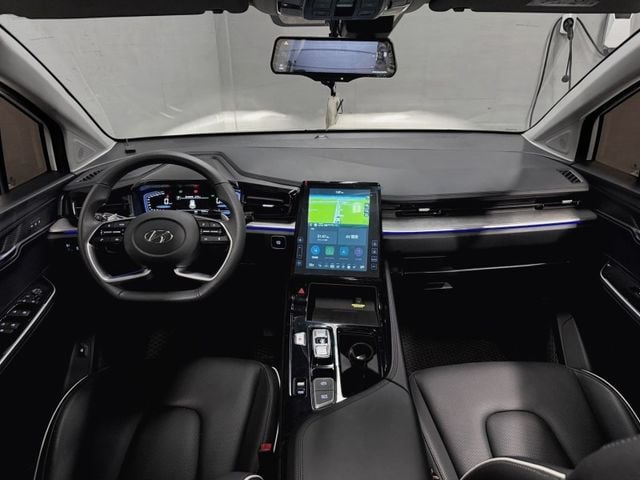 Hyundai Custin  第8張相片