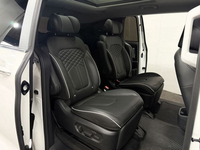 Hyundai Custin  第10張相片