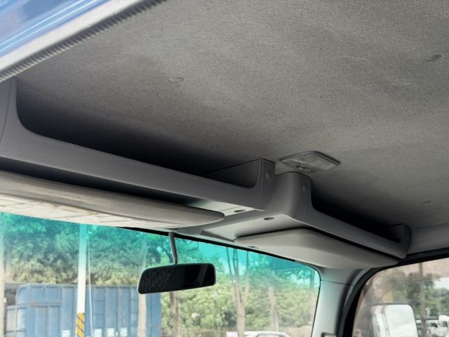 Isuzu Elf(一路發)  第9張相片