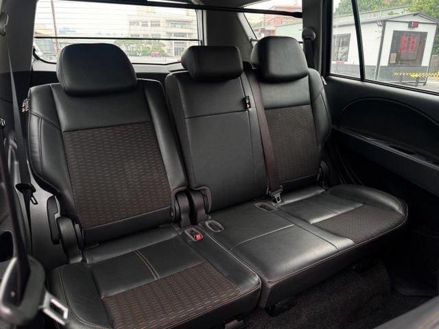 Mitsubishi Zinger  第2張相片