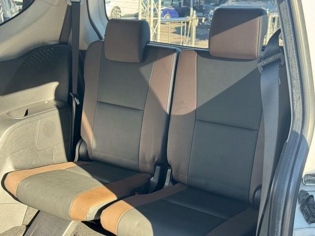 Toyota SIENTA  第2張相片