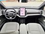 Volvo XC40  第8張縮圖