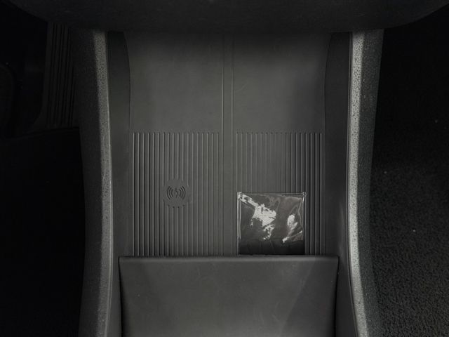 Volvo XC40  第17張相片