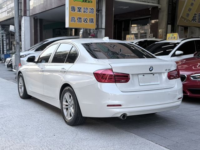 BMW寶馬 318I  第2張相片