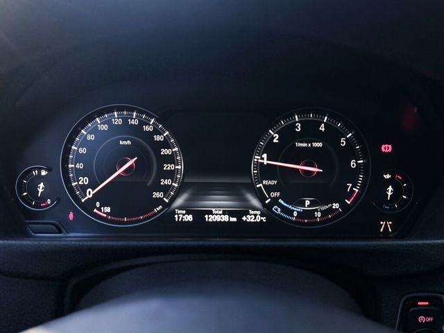 BMW寶馬 318I  第5張相片