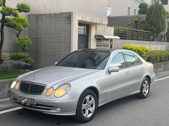 M-BENZ賓士 E320  第1張相片