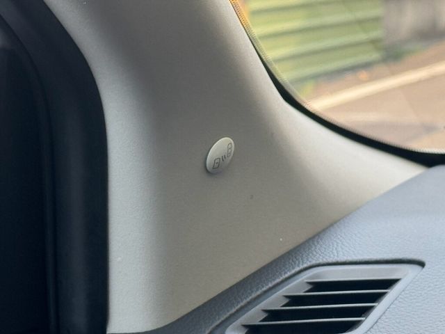 NISSAN日產 TIIDA  第6張相片