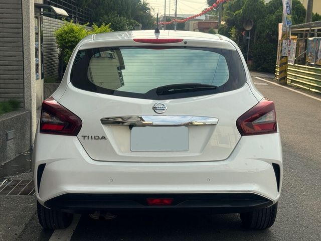 NISSAN日產 TIIDA  第15張相片